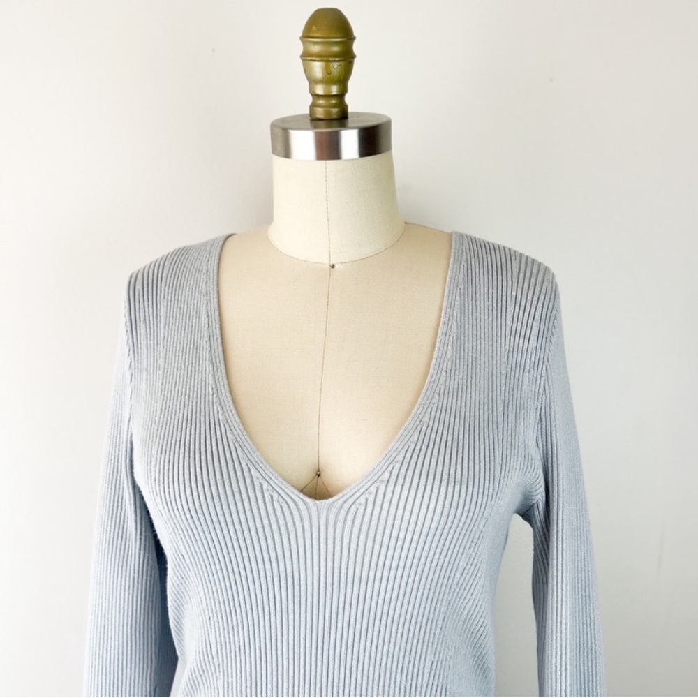 Abercrombie & Fitch Baby Blue Minimalist Ribbed V Neck Sweater Bodysuit Large - Picture 3 of 16